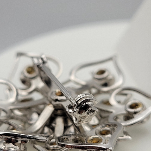 Cute Vintage Mid Century Silver Tone with Icy Blue Rhinestone Brooch - Picture 8 of 12